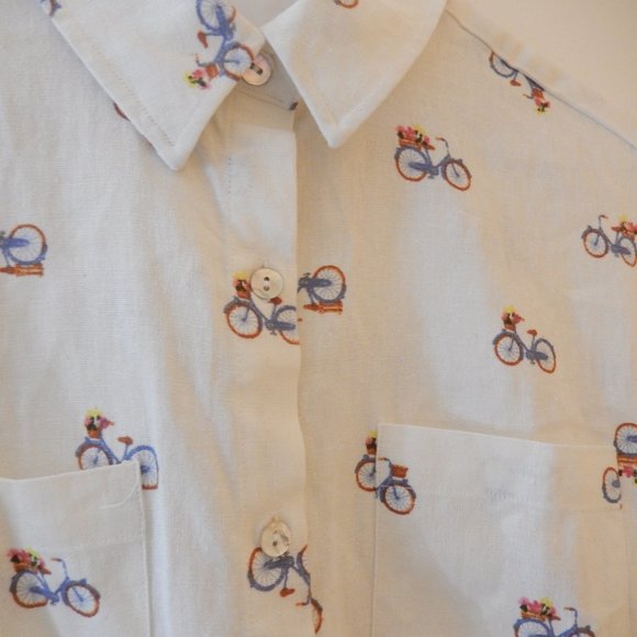 Rae Dunn Bicycle Print Button Down Blouse New Without Tags - Picture 3 of 8